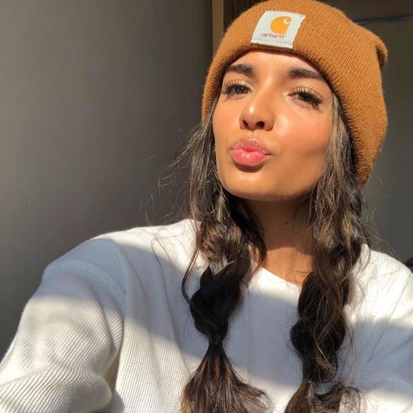 Meet your Posher, Kennedy - Picture 1 of 1